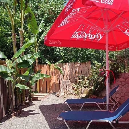 White Manolia Cottage Kato Korakiana Zewnętrze zdjęcie